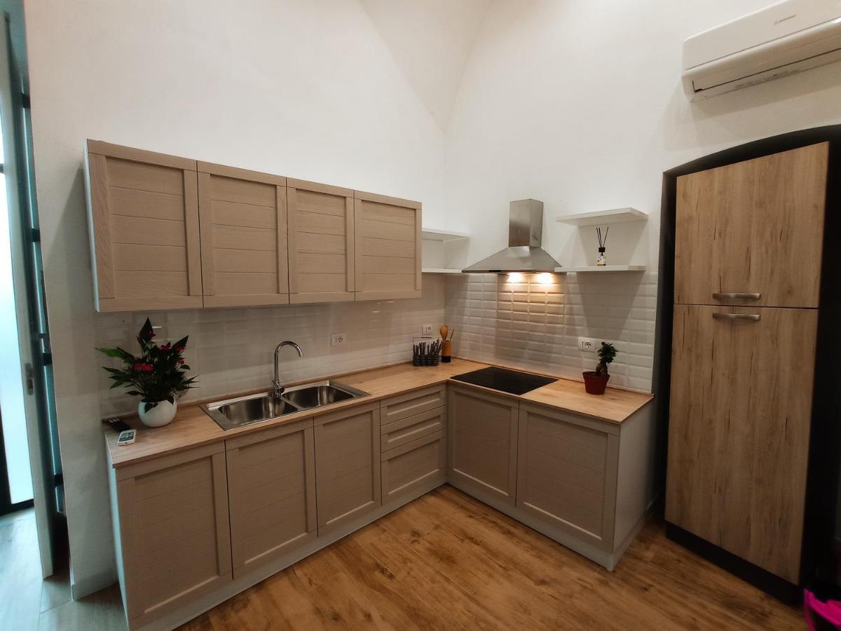 Suites Elifani Marina 特拉尼 外观 照片